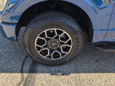 2023 Ford F-150 XL 4WD SuperCrew 5.5' Box