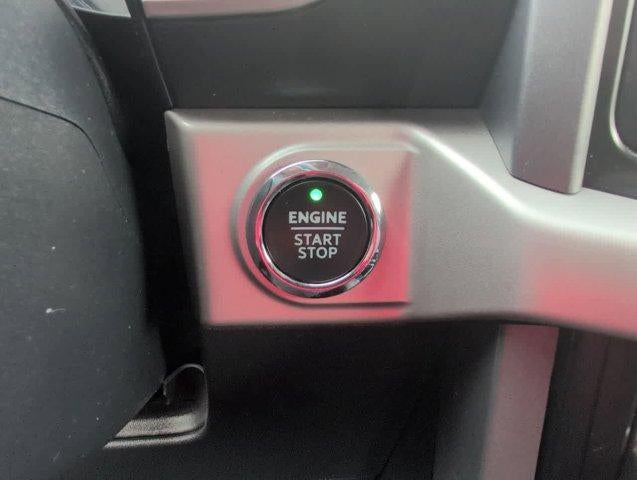 2023 Ford F-150 XL 4WD SuperCrew 5.5' Box