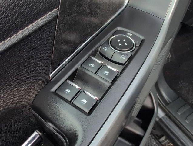 2023 Ford F-150 XL 4WD SuperCrew 5.5' Box