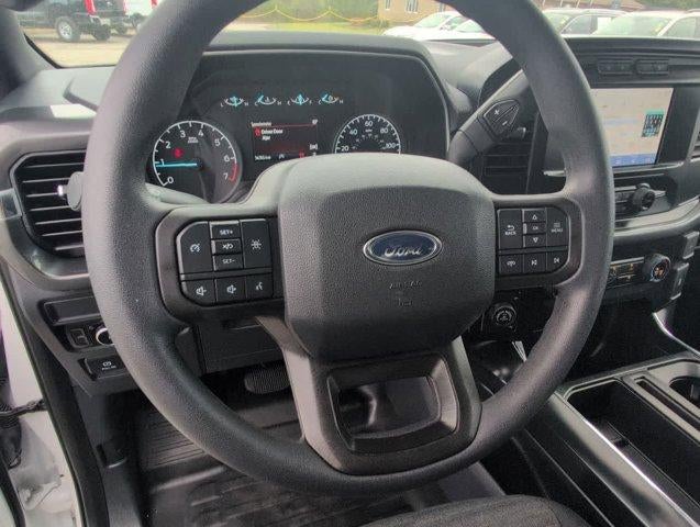 2023 Ford F-150 XL 4WD SuperCrew 5.5' Box