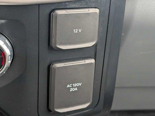 2023 Ford F-150 XL 4WD SuperCrew 5.5' Box
