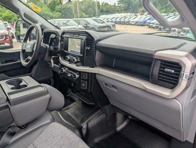 2023 Ford F-150 XL 4WD SuperCrew 5.5' Box