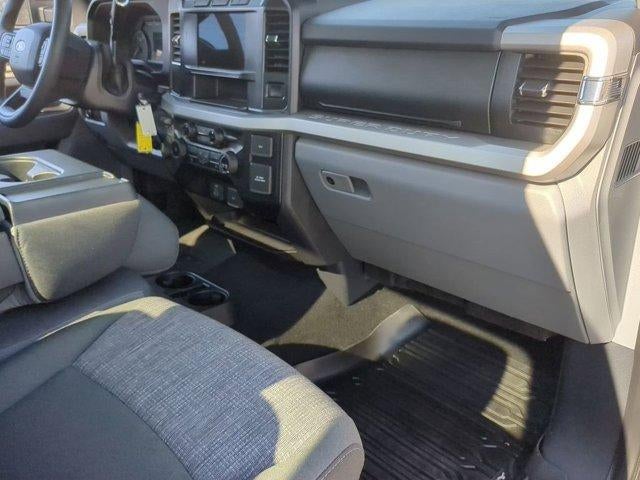 2024 Ford Super Duty F-450 DRW XL 4WD Reg Cab 8' Box