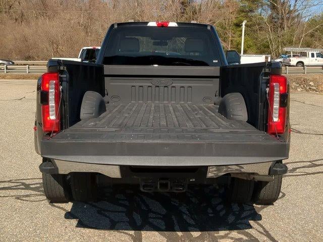 2023 Ford Super Duty F-450 DRW XL 4WD Reg Cab 8' Box