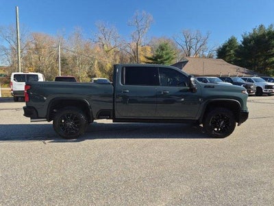 2025 Chevrolet Silverado 2500 HD Crew Cab Standard Box 4-Wheel Drive LTZ