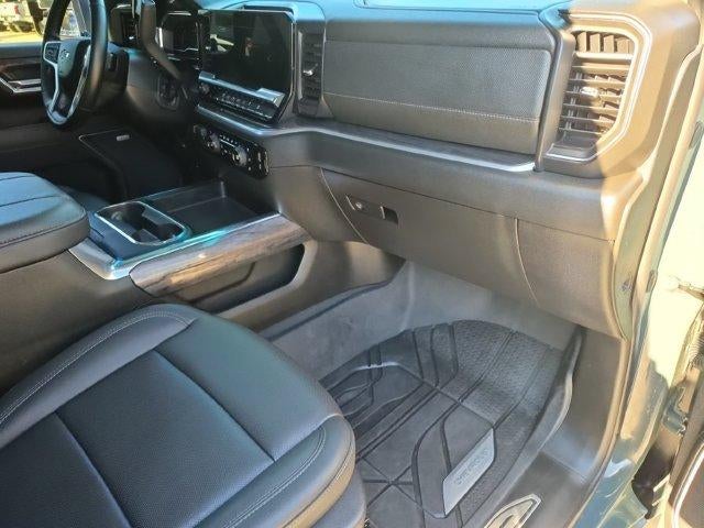 2025 Chevrolet Silverado 2500 HD Crew Cab Standard Box 4-Wheel Drive LTZ