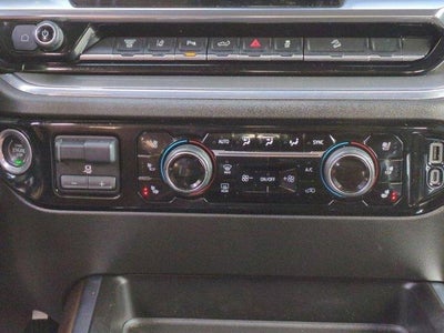 2024 Chevrolet Silverado 3500 HD Crew Cab Standard Box 4-Wheel Drive High Country