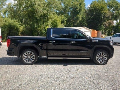 2023 GMC Sierra 1500 Crew Cab Short Box 4-Wheel Drive Denali