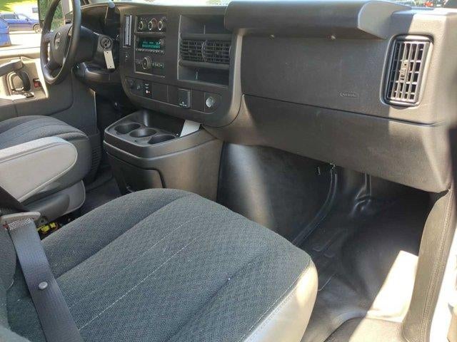 2025 GMC Savana Cargo Van 2500 Regular Wheelbase Rear-Wheel Drive