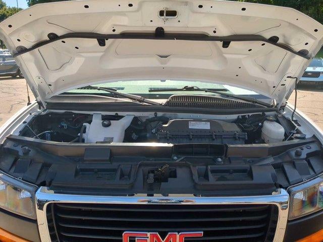 2025 GMC Savana Cargo Van 2500 Regular Wheelbase Rear-Wheel Drive