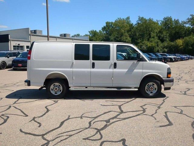 2025 GMC Savana Cargo Van 2500 Regular Wheelbase Rear-Wheel Drive