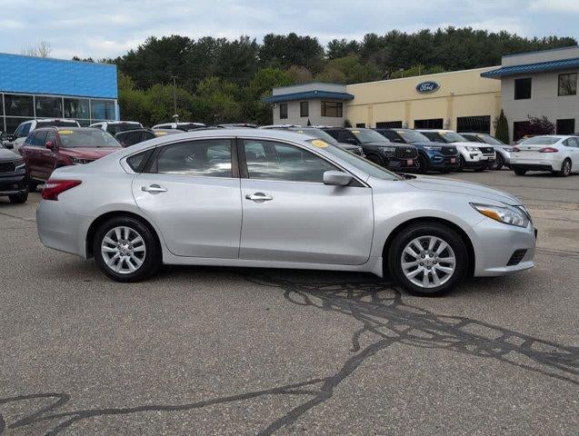 2017 Nissan Altima 2017.5 2.5 S Sedan