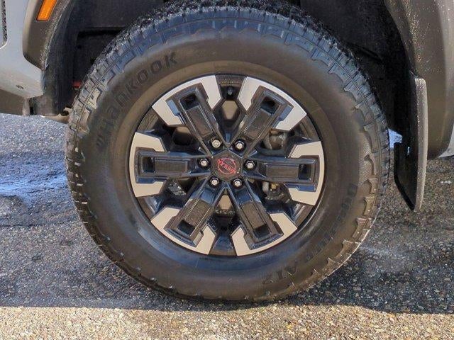 2023 Nissan Frontier Crew Cab 4x4 PRO-4X Auto