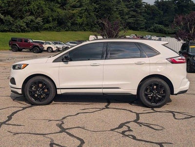2022 Ford Edge SE AWD