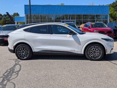 2025 Ford Mustang Mach-E Premium AWD
