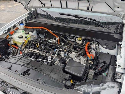 2025 Ford Maverick XL AWD SuperCrew