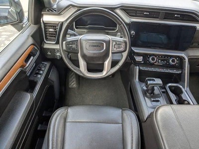 2023 GMC Sierra 1500 Crew Cab Short Box 4-Wheel Drive Denali