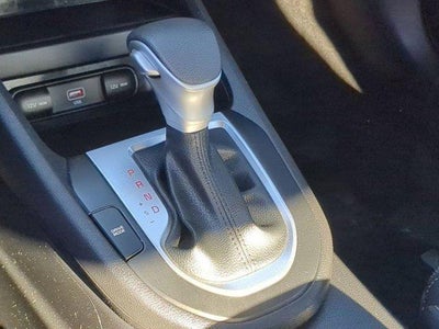 2023 Kia Forte LXS IVT