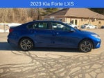 2023 Kia Forte LXS IVT
