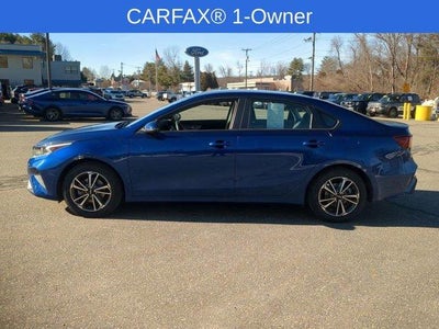 2023 Kia Forte LXS IVT