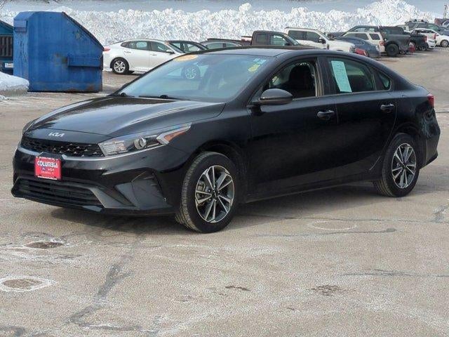 2024 Kia Forte LXS IVT
