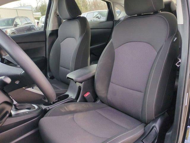 2024 Kia Forte LXS IVT