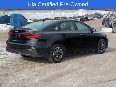2024 Kia Forte LXS IVT