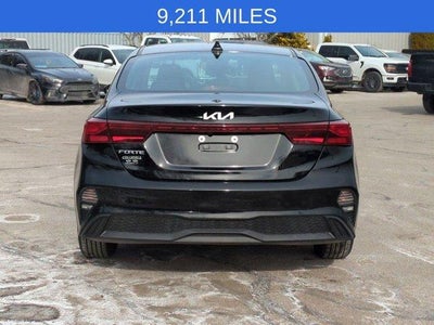 2024 Kia Forte LXS IVT