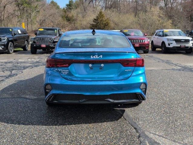 2023 Kia Forte GT-Line IVT