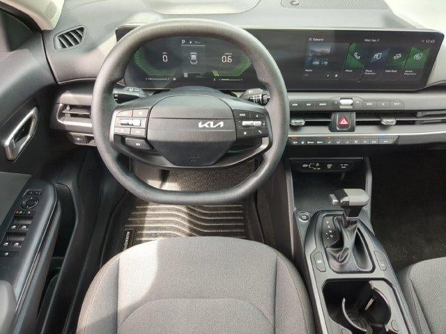 2025 Kia K4 LXS FWD