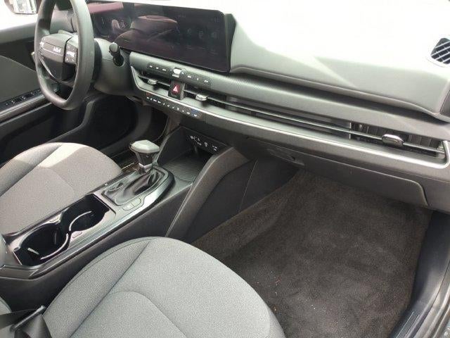 2025 Kia K4 LXS FWD