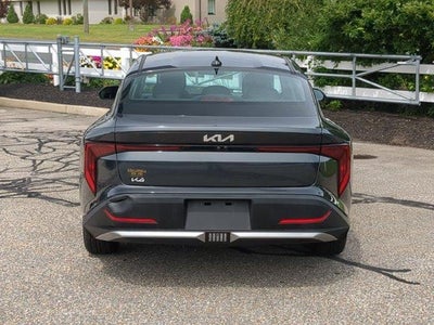 2025 Kia K4 LXS FWD