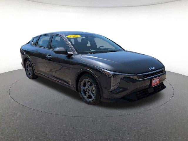 2025 Kia K4 LXS FWD
