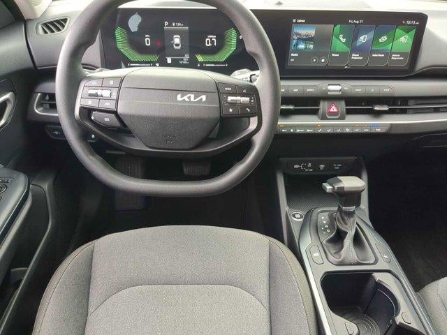 2025 Kia K4 LXS FWD
