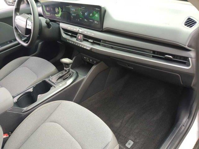 2025 Kia K4 LXS FWD
