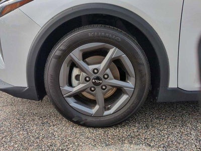 2025 Kia K4 LXS FWD