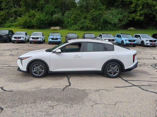 2025 Kia K4 LXS FWD