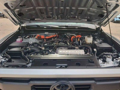 2026 Toyota Tacoma 4WD 4WD TRD Off Road Hybrid Double Cab 5' Bed AT (Natl)