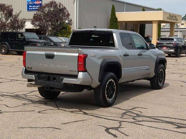 2026 Toyota Tacoma 4WD 4WD TRD Off Road Hybrid Double Cab 5' Bed AT (Natl)