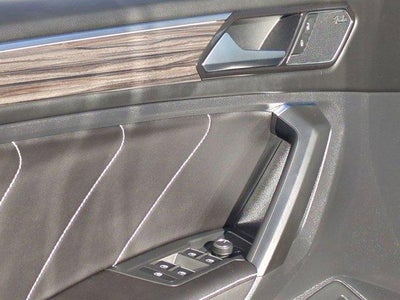 2022 Volkswagen Tiguan 2.0T SEL R-Line 4MOTION