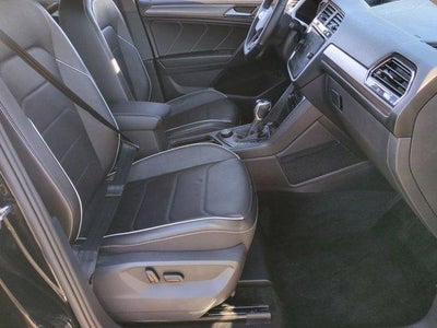2022 Volkswagen Tiguan 2.0T SEL R-Line 4MOTION