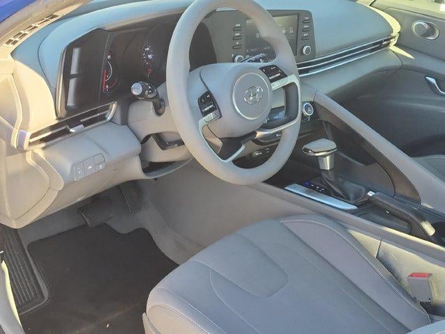 2023 Hyundai ELANTRA SEL IVT