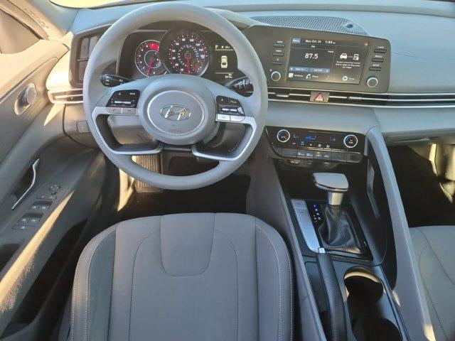 2023 Hyundai ELANTRA SEL IVT