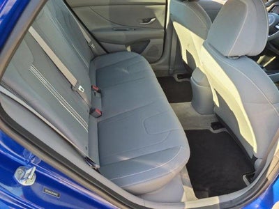 2023 Hyundai ELANTRA SEL IVT