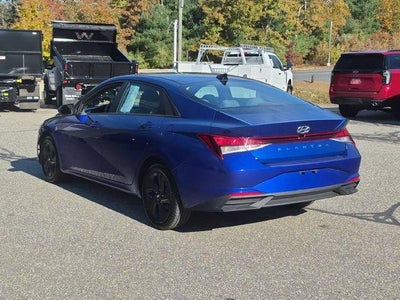 2023 Hyundai ELANTRA SEL IVT