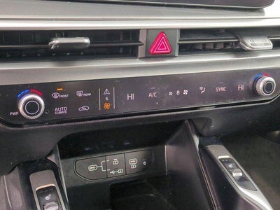 2024 Kia Sorento S AWD