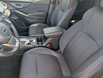 2023 Subaru Forester Premium CVT