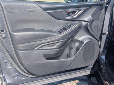 2023 Subaru Forester Premium CVT