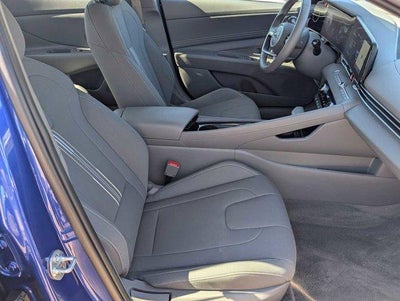 2023 Hyundai ELANTRA SEL IVT Convenience