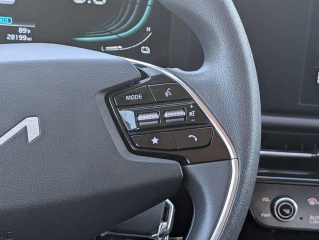 2023 Kia Niro LX FWD